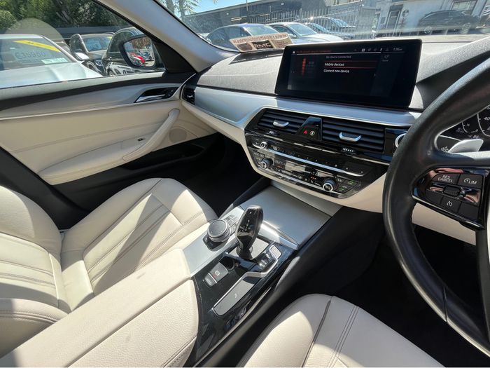 BMW 5 Series 2020