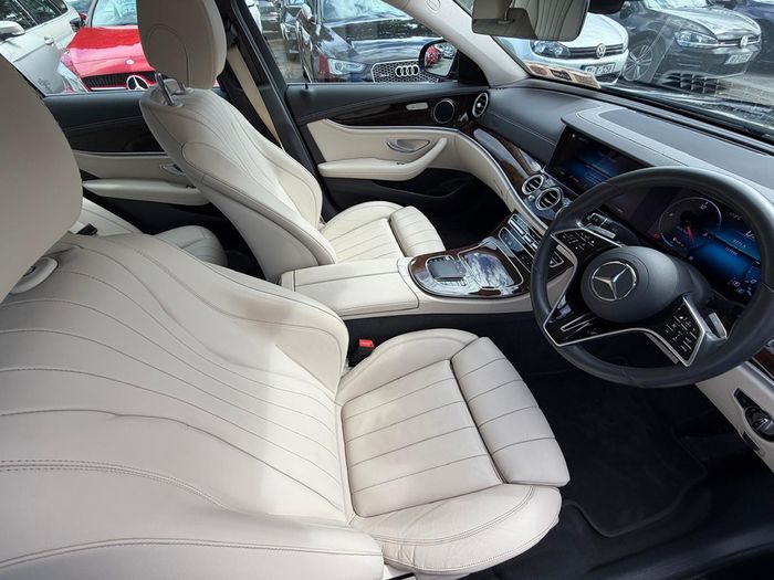 Mercedes-Benz E-Class 2021