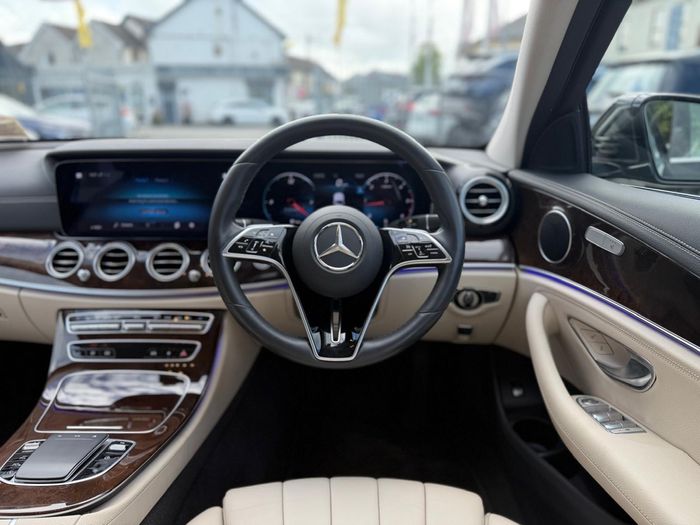 Mercedes-Benz E-Class 2021