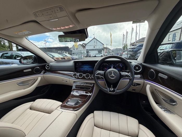 Mercedes-Benz E-Class 2021