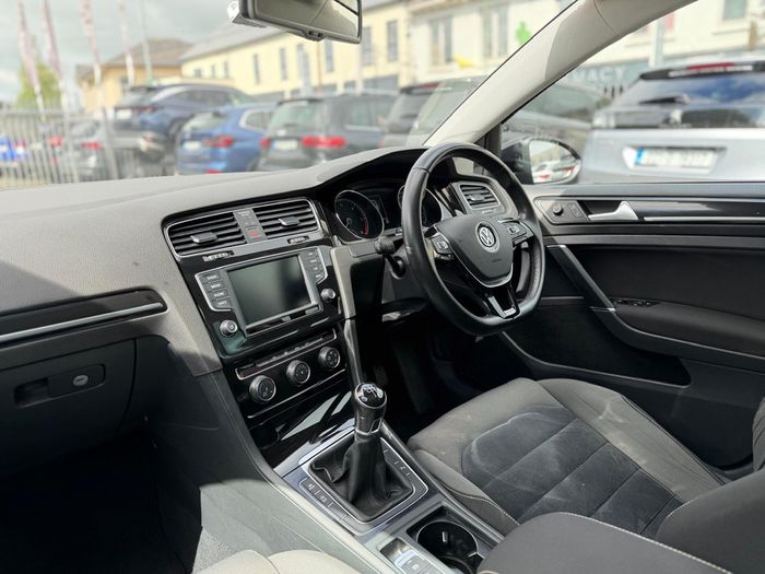 Volkswagen Golf 2016