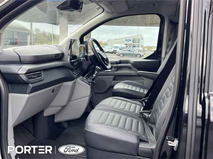 Ford Tourneo Custom 2026