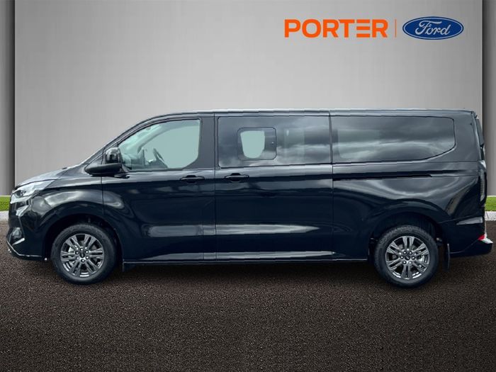 Ford Tourneo Custom 2026