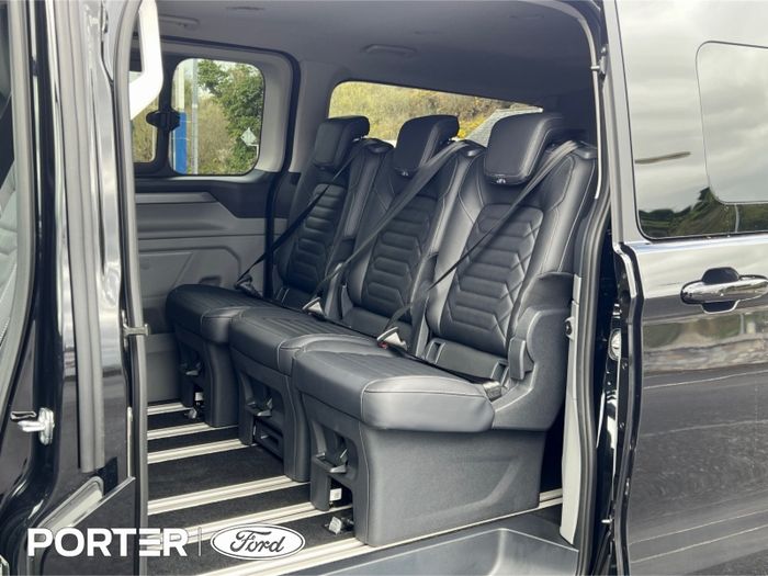 Ford Tourneo Custom 2026