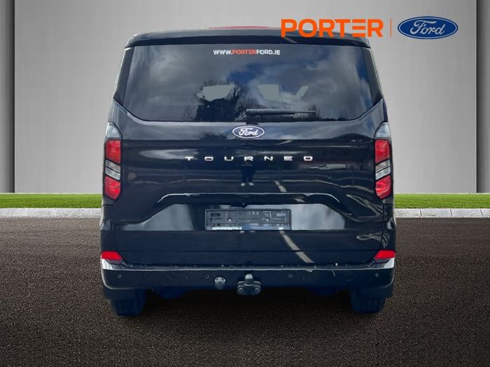 Ford Tourneo Custom 2026