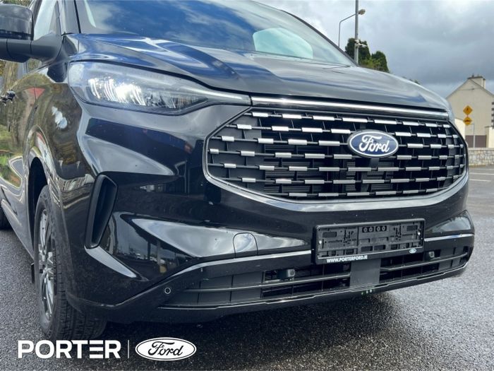 Ford Tourneo Custom 2026