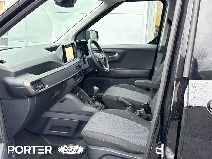 Ford TRANSIT COURIER 2026