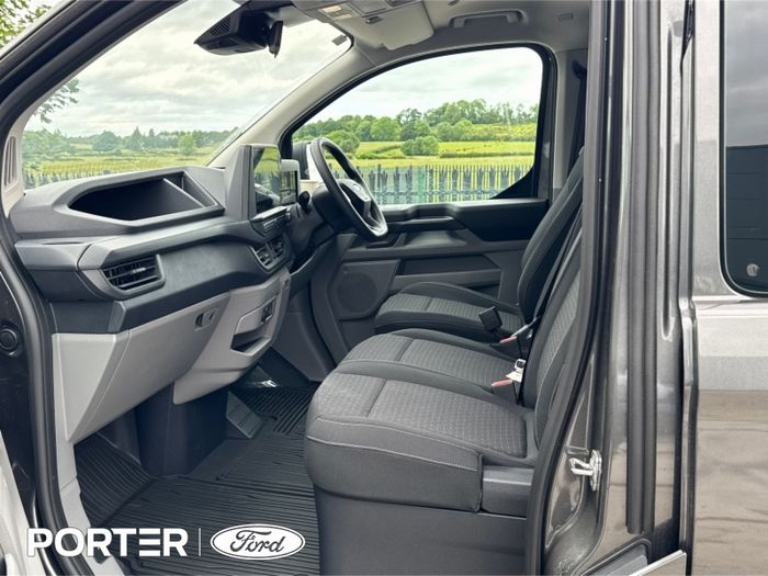 Ford Transit Custom Kombi 2026
