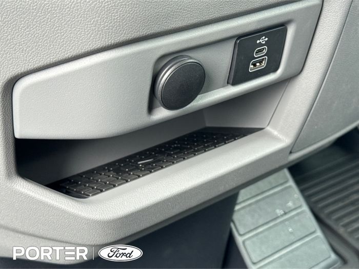 Ford Transit Custom Kombi 2026