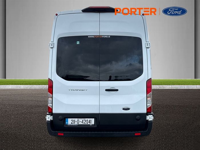 Ford Transit Minibus 2021