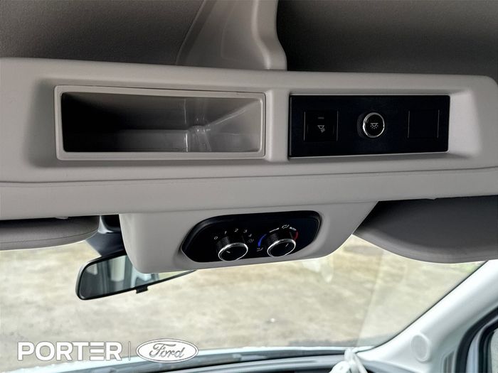 Ford Transit Minibus 2021