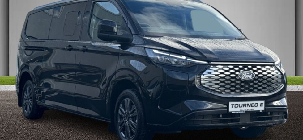 Ford Tourneo Custom 2026