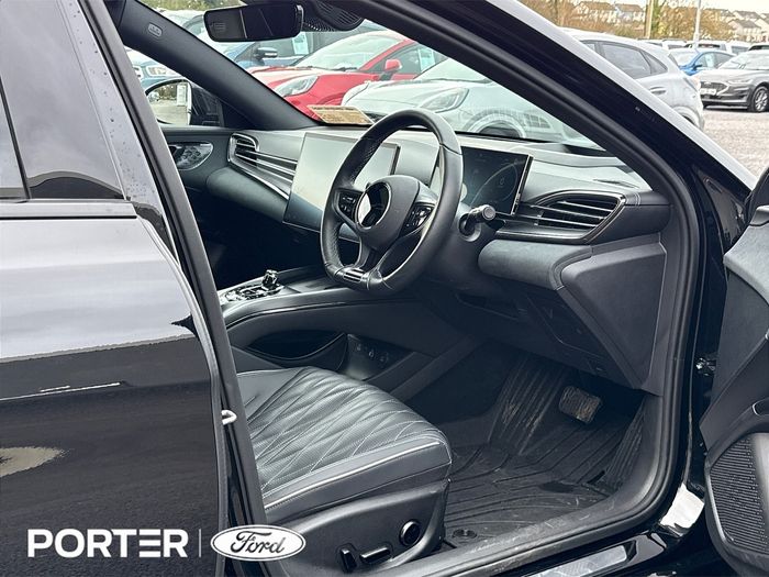 BYD SEAL 2025