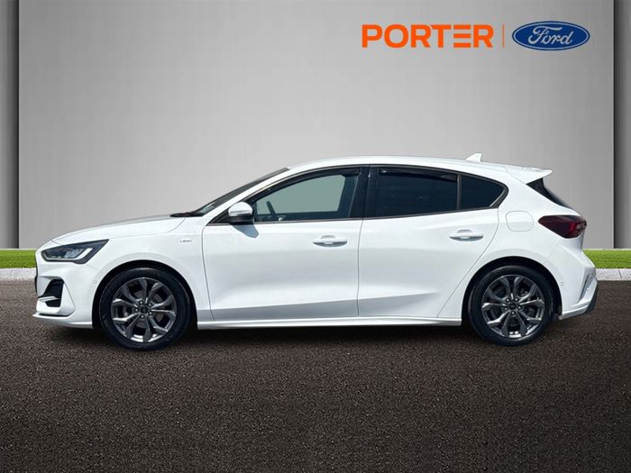 Ford Focus 2023