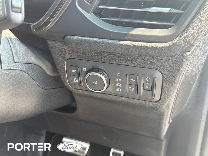 Ford Kuga 2025