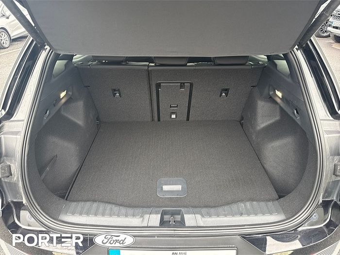 Ford Explorer 2024