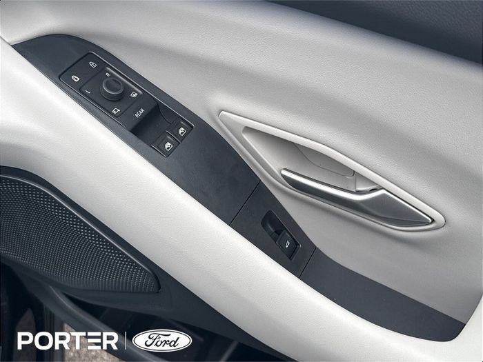 Ford Explorer 2024