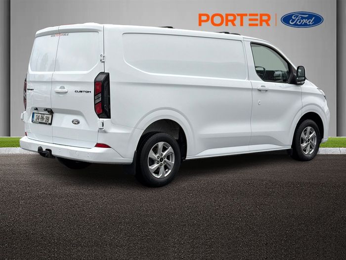 Ford Transit Custom 2024