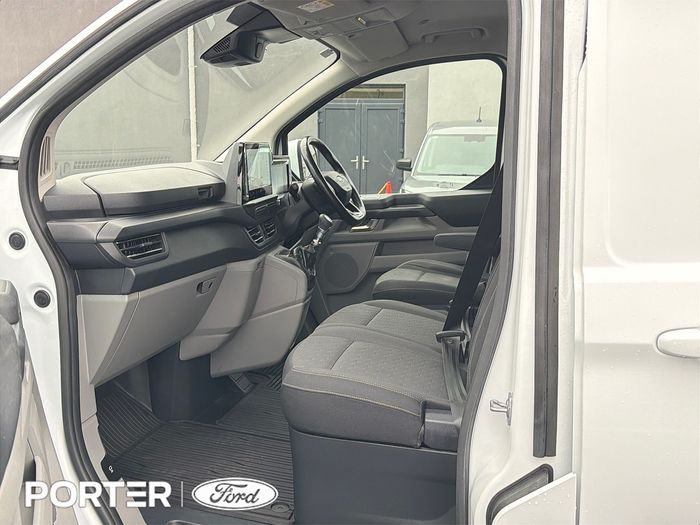 Ford Transit Custom 2024