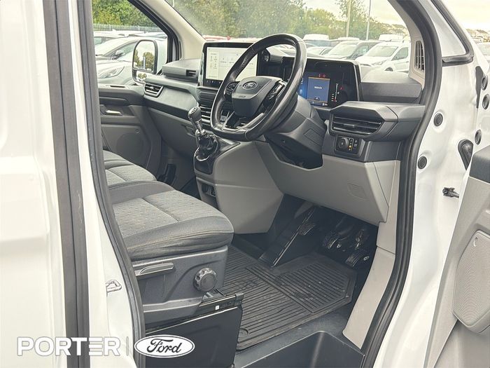 Ford Transit Custom 2024