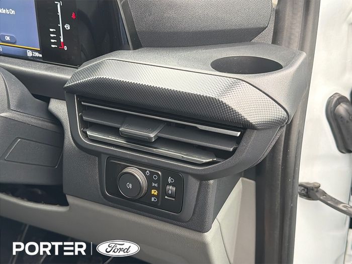 Ford Transit Custom 2024