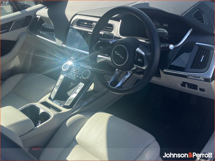 Jaguar I-PACE 2024