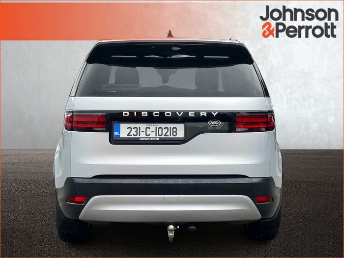 Land Rover Discovery 2023