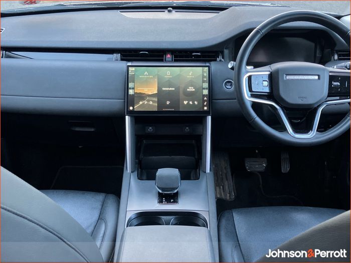 Land Rover Discovery Sport 2024