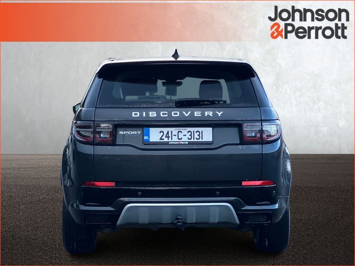 Land Rover Discovery Sport 2024