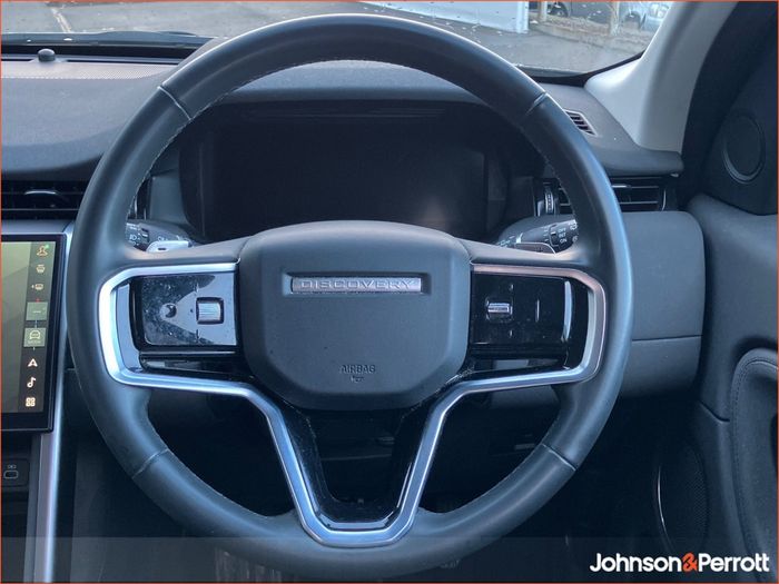 Land Rover Discovery Sport 2024