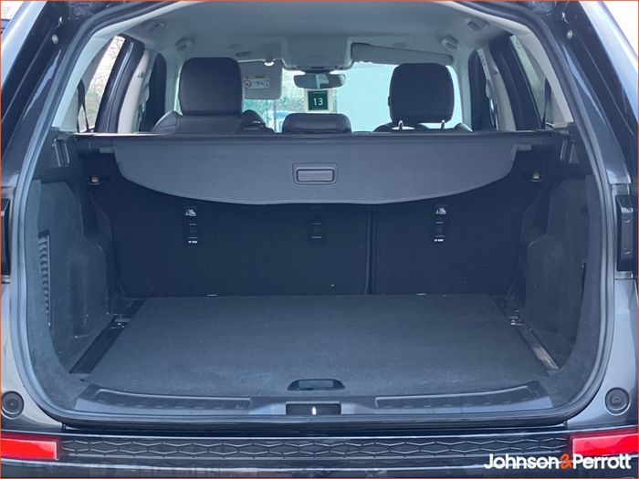 Land Rover Discovery Sport 2024