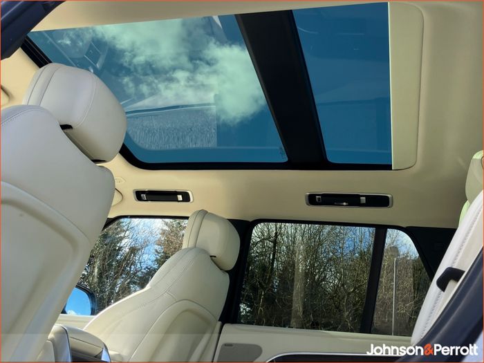 Land Rover Range Rover 2025