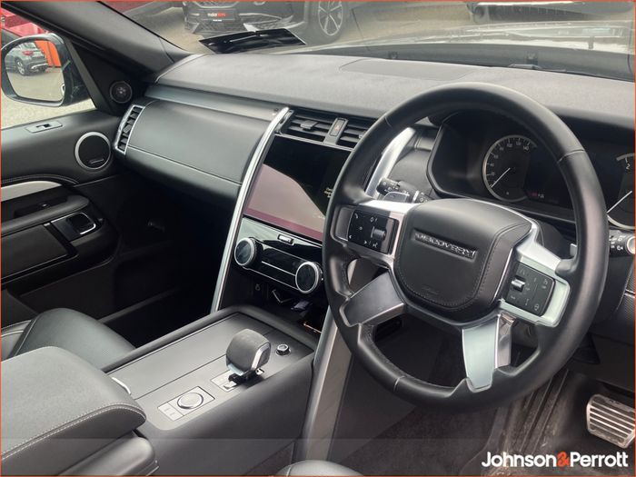 Land Rover Discovery 2023