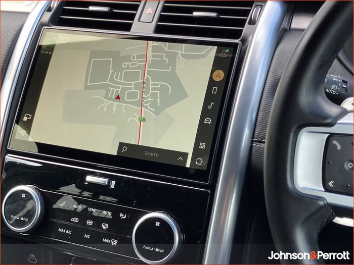 Land Rover Discovery 2024