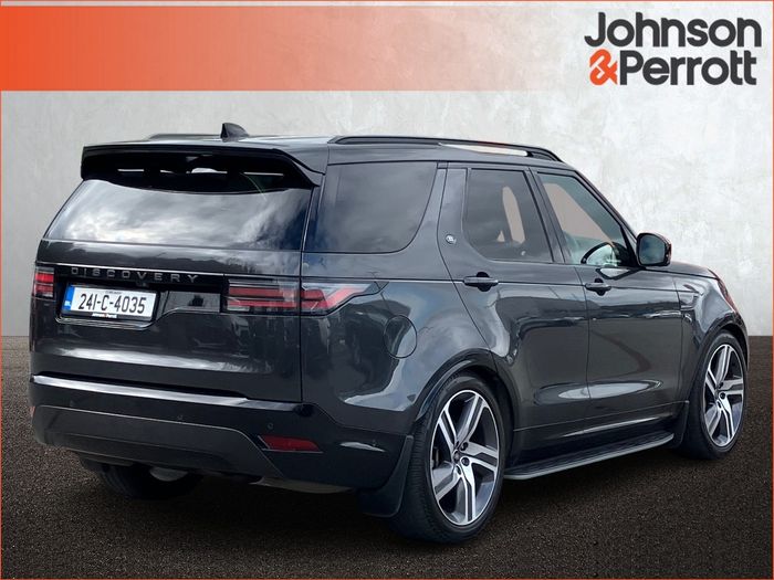 Land Rover Discovery 2024