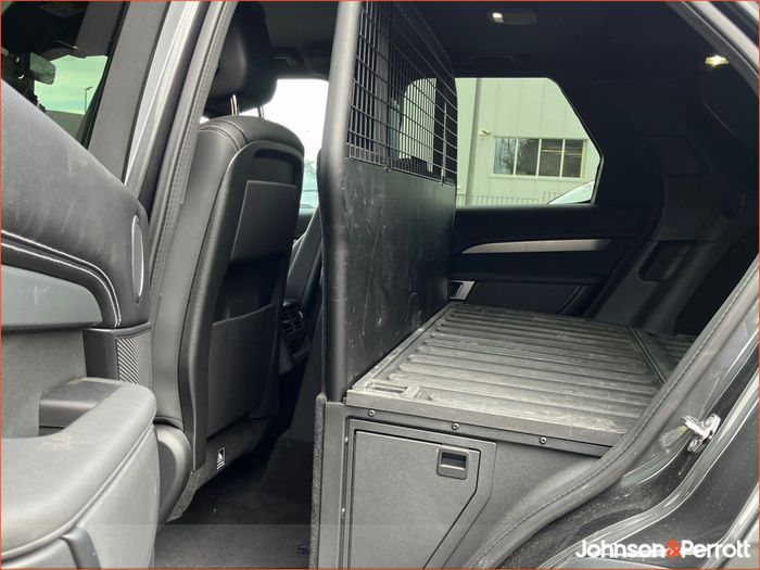 Land Rover Discovery 2024