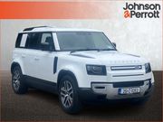 Land Rover Defender 2025