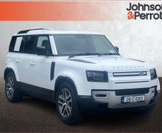 Land Rover Defender 2025