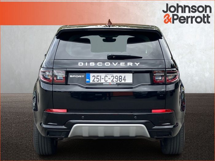 Land Rover Discovery Sport 2025