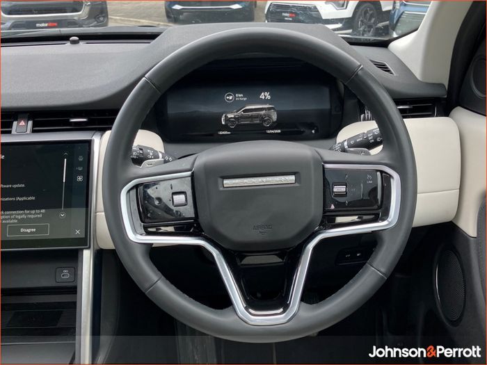 Land Rover Discovery Sport 2025