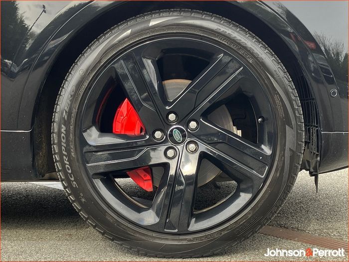 Land Rover Discovery 2023