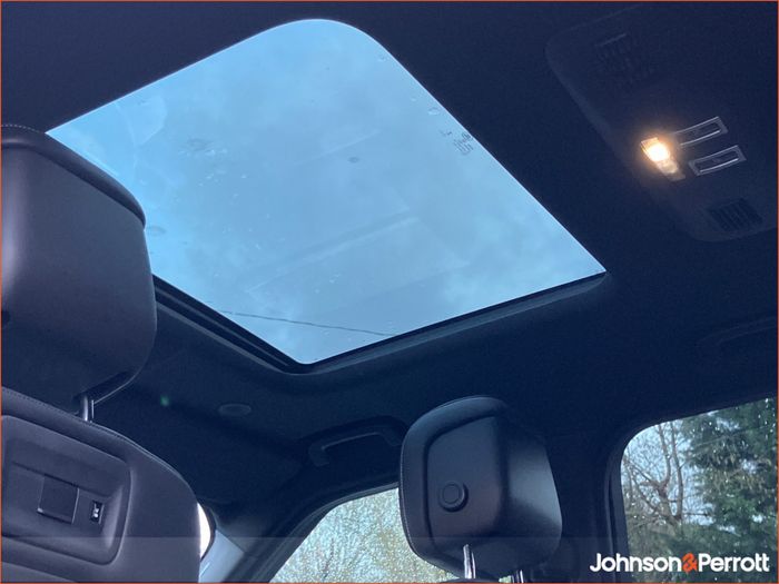 Land Rover Discovery 2023