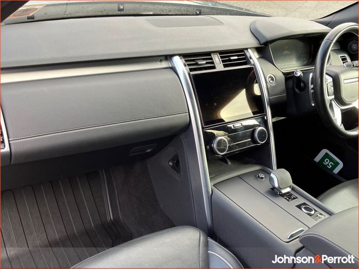 Land Rover Discovery 2023