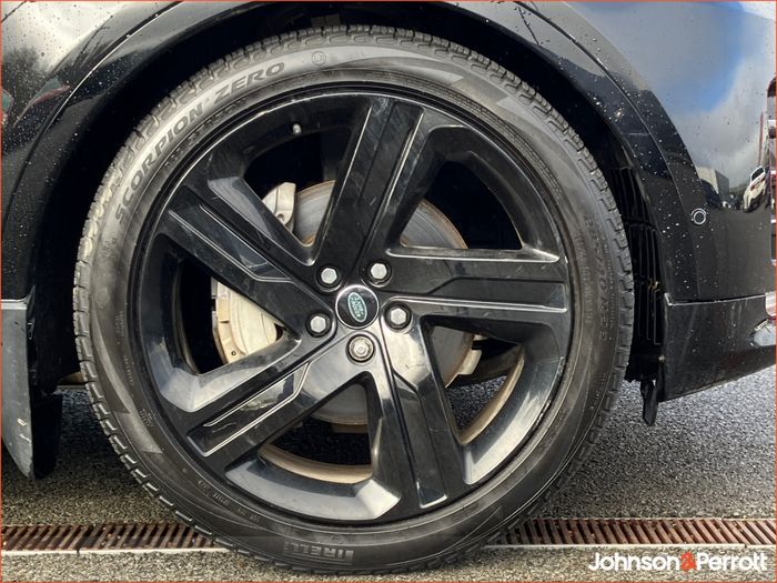 Land Rover Discovery 2023