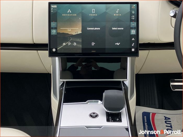 Land Rover Range Rover 2024