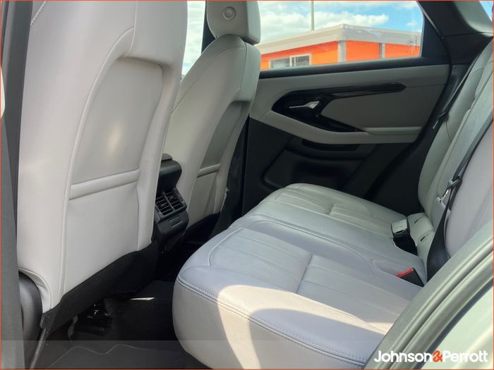 Land Rover Range Rover Evoque 2026