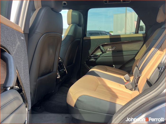 Land Rover Range Rover 2023
