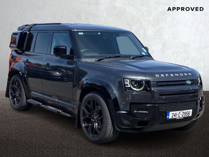 Land Rover Defender 2024