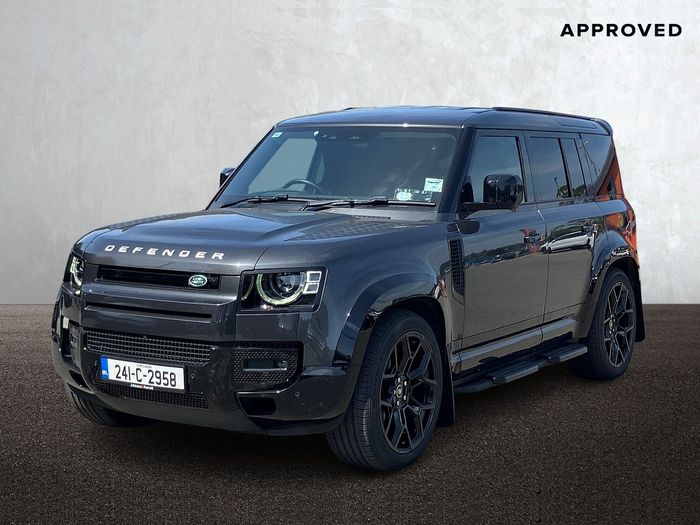 Land Rover Defender 2024