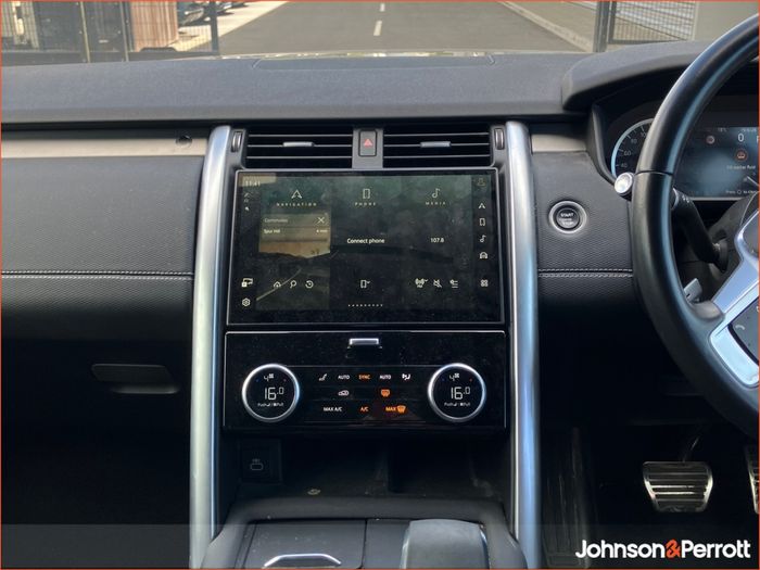 Land Rover Discovery 2023